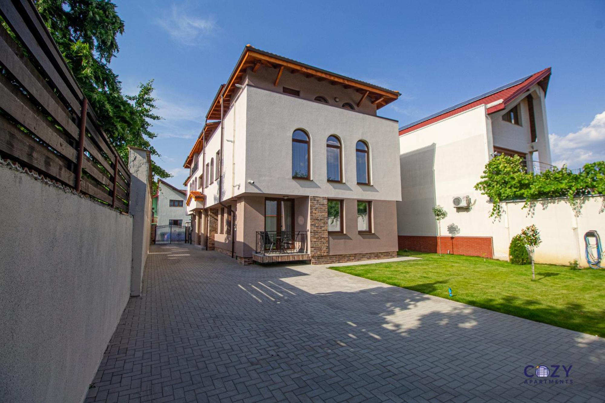Cozy Brand New Boutique Aparthotel Brasov Exterior photo