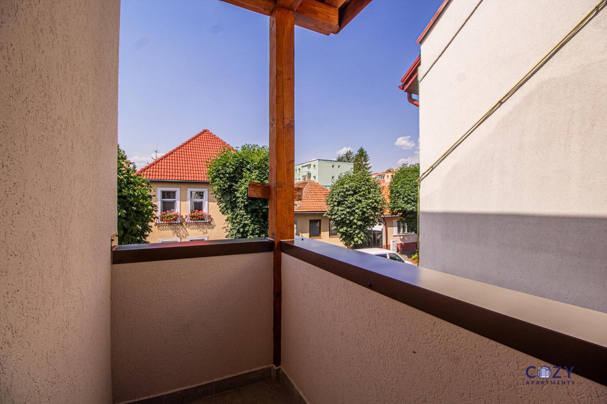 Cozy Brand New Boutique Aparthotel Brasov Exterior photo