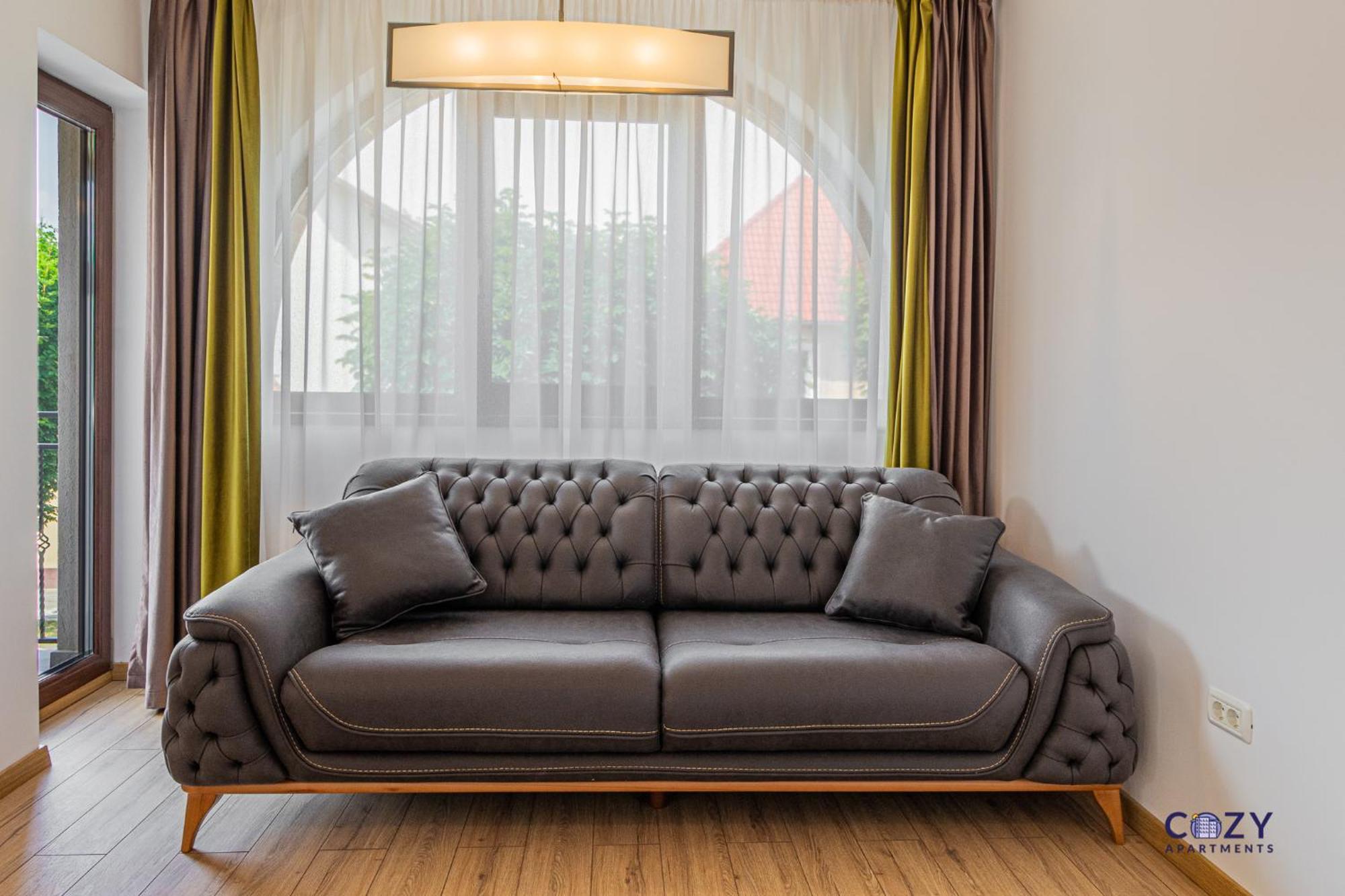 Cozy Brand New Boutique Aparthotel Brasov Exterior photo